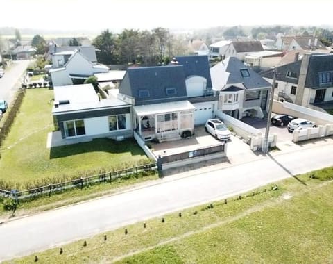 La vague salée Bed and Breakfast in Normandy