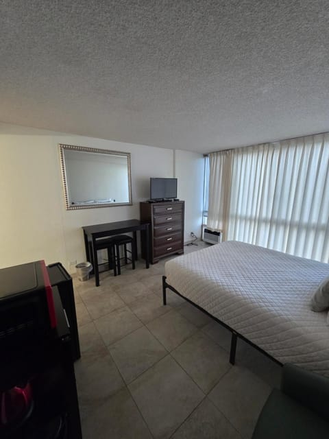 TV and multimedia, Photo of the whole room