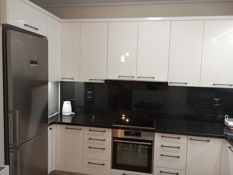 Kitchen or kitchenette, oven