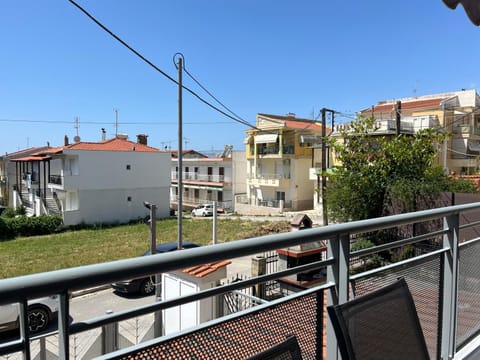 Balcony/Terrace, City view