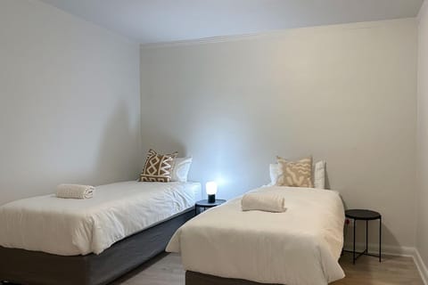 Central Apartments with Panoramic Table Mountain Views Apartment in Cape Town