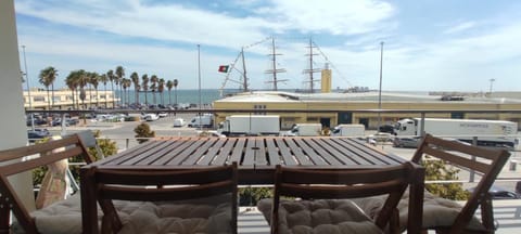 Day, Natural landscape, View (from property/room), Balcony/Terrace, Seating area, Sea view