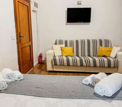 Azzurro House EMPOLI Apartment in Tuscany