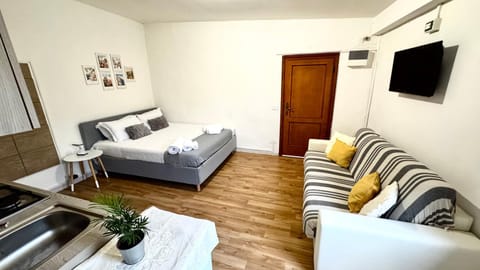 Azzurro House EMPOLI Apartment in Tuscany