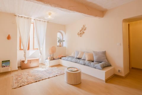 Les Fontaines Saint-Paul-de-Vence Free Parking Apartment in Saint Paul de Vence