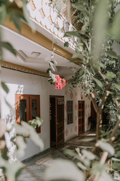 PLAY Vishal Villa Hotel in Jaipur