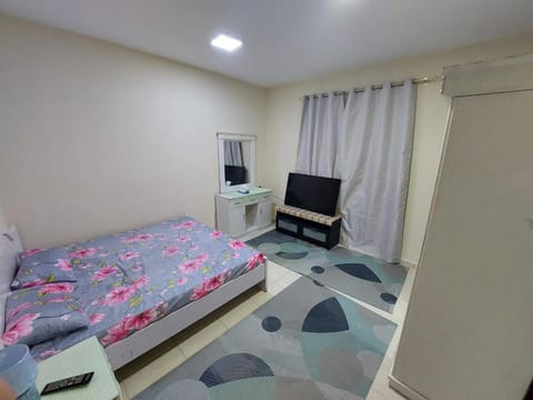 Bed, TV and multimedia