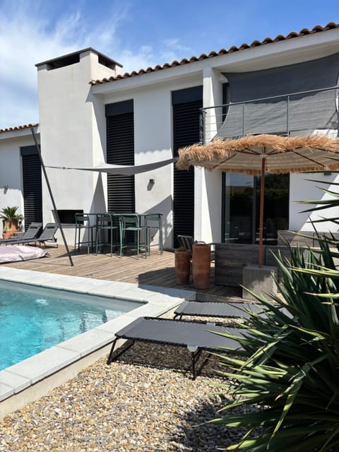 Inner courtyard view