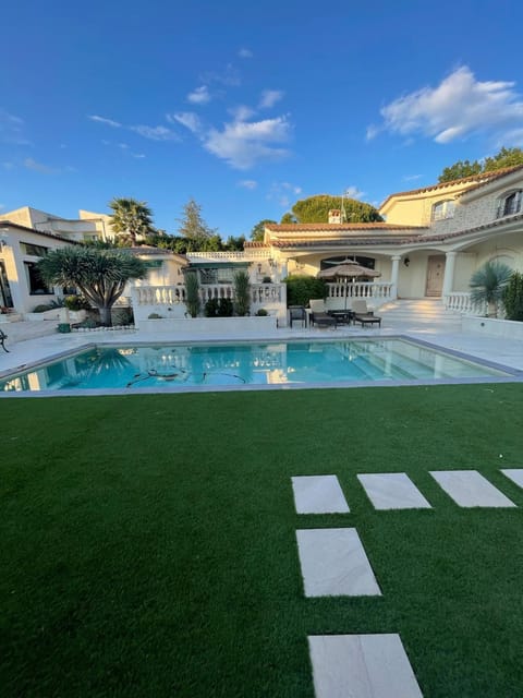 Garden view, Pool view