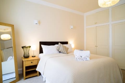 Beautiful Georgian 2 bedroom flat Apartment in Edinburgh