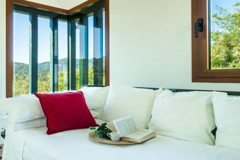 La Villetta 2 - Elegant and Cozy Cottage with free parking and A C House in Rapallo