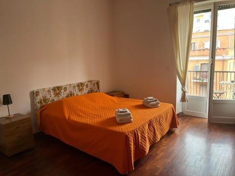 Appartamento luminoso davanti Villa Pamphili Apartment in Rome