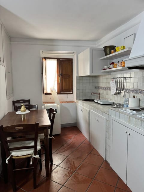 Appartamento dei Leoni - 50 mt dalla Basilica di San Francesco Apartment in Assisi