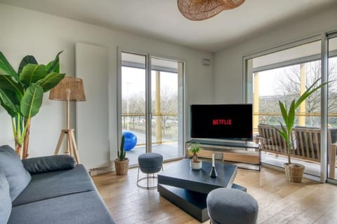 - Le Maréchal- Port de Vannes Apartment in Séné