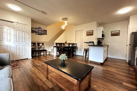 Kitchen or kitchenette, Living room, Dining area