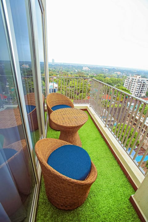 Day, View (from property/room), Balcony/Terrace, Seating area