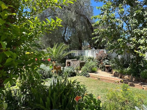 Garden, Garden