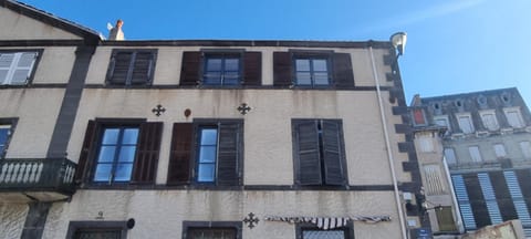 Le Balcon deThiers Apartment in Thiers