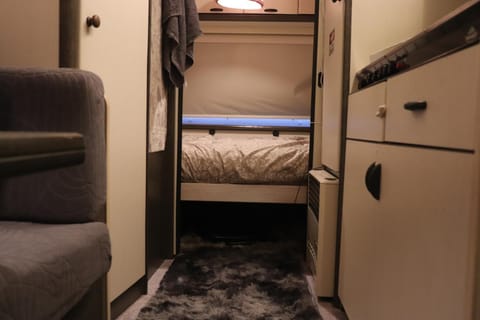 Full Service Caravan Apartment in Albertslund