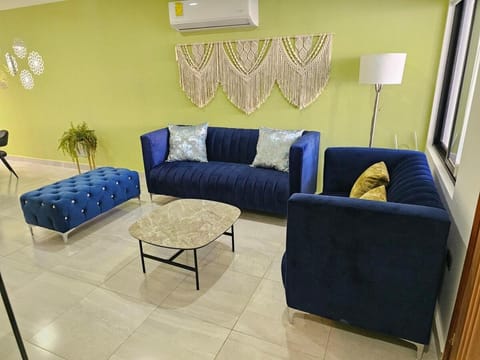 Living room, air conditioner