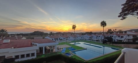 Garden view, Pool view, Sea view, Swimming pool, Sunset