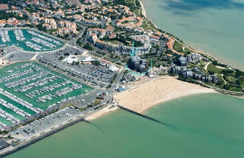 Nearby landmark, Beach