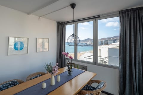 Natural landscape, Dining area, Sea view