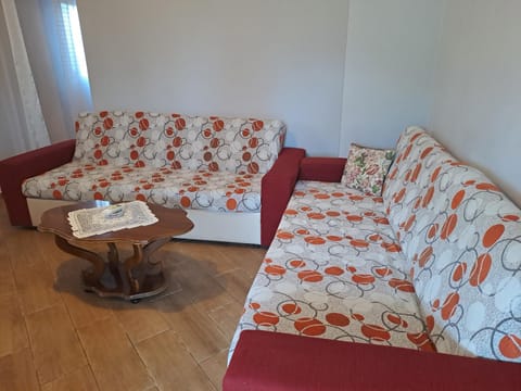 Klejdi's Apt Apartment in Ksamil