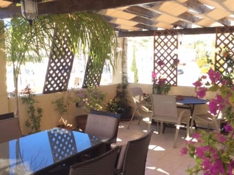 Genista Peyia - Irini Gardens Apartment in Peyia