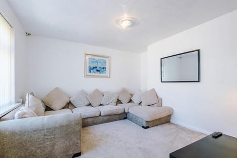 TV and multimedia, Seating area