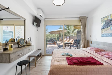 Bed, Balcony/Terrace