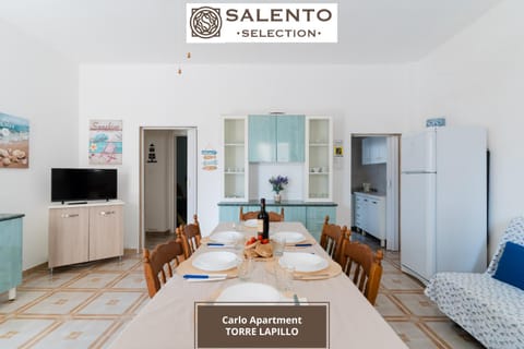 Dining area, Text overlay