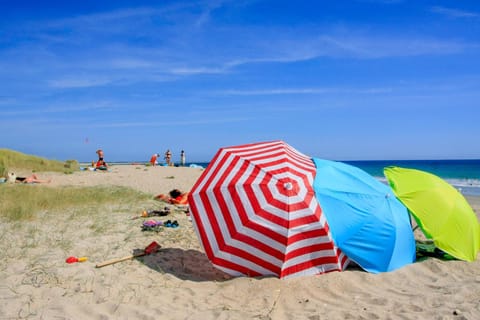 Kercolette, maison avec piscine non chauffée proche des plages Villa in Brittany