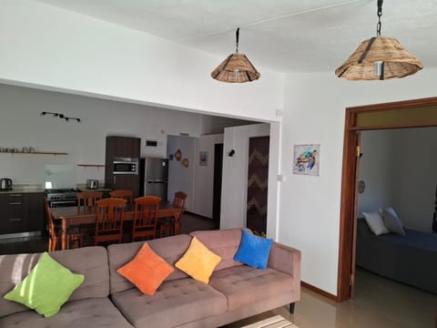 Kitchen or kitchenette, Living room, Seating area