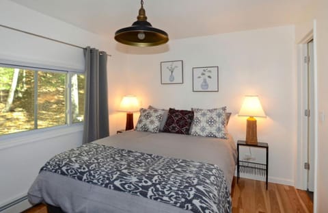 Fabulous New York Cottage Rental near Ashokan Reservoir House in Glenford