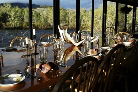 Fishing Getaway at a Riverside Resort near Beaverhead-Deerlodge National Forest, Montana House in Divide
