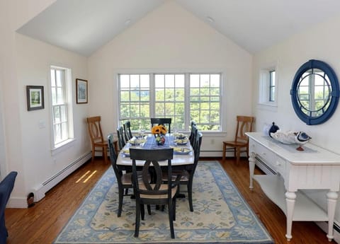Grand Vacation Rental with 180-Degree Ocean Views on Nantucket, Massachusetts House in Tom Nevers