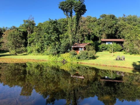 Facade/entrance, Garden, Garden view, Lake view