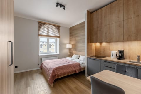 Bed, Kitchen or kitchenette, Photo of the whole room, Bedroom