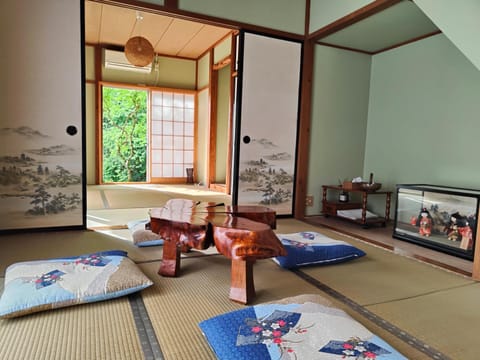 Living room, Bedroom