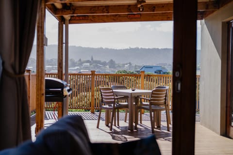 View (from property/room), Balcony/Terrace