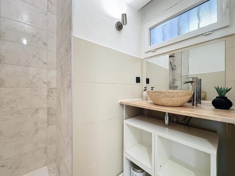 L'Écrin du lac Apartment in Tresserve