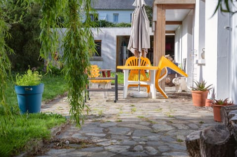 Cozy village house House in Locquirec