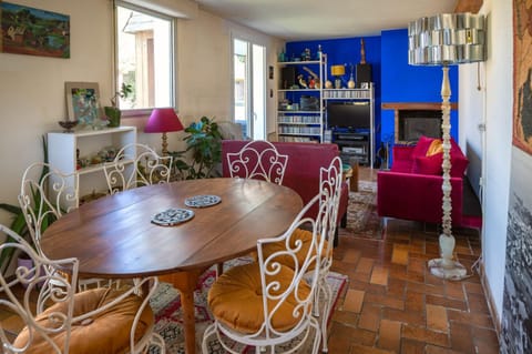 Cozy village house House in Locquirec