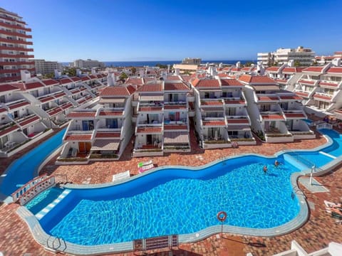 Property building, Pool view, Sea view, Swimming pool