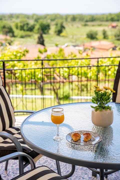 Veranda Vatopedi House in Halkidiki