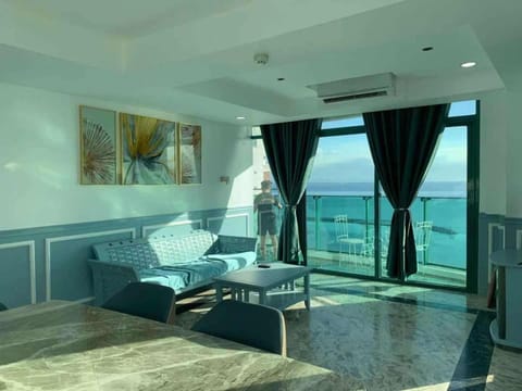 Seating area, Sea view