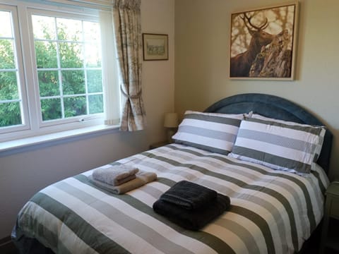 Marsco Apartment - Garden & Patio - Sea Views Apartment in Scotland