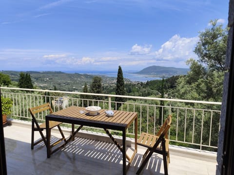 Day, Natural landscape, View (from property/room), Balcony/Terrace, Mountain view, Sea view