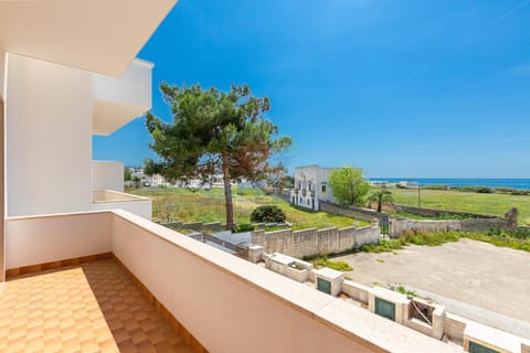 Spring, Day, Natural landscape, Garden, Garden view, Sea view